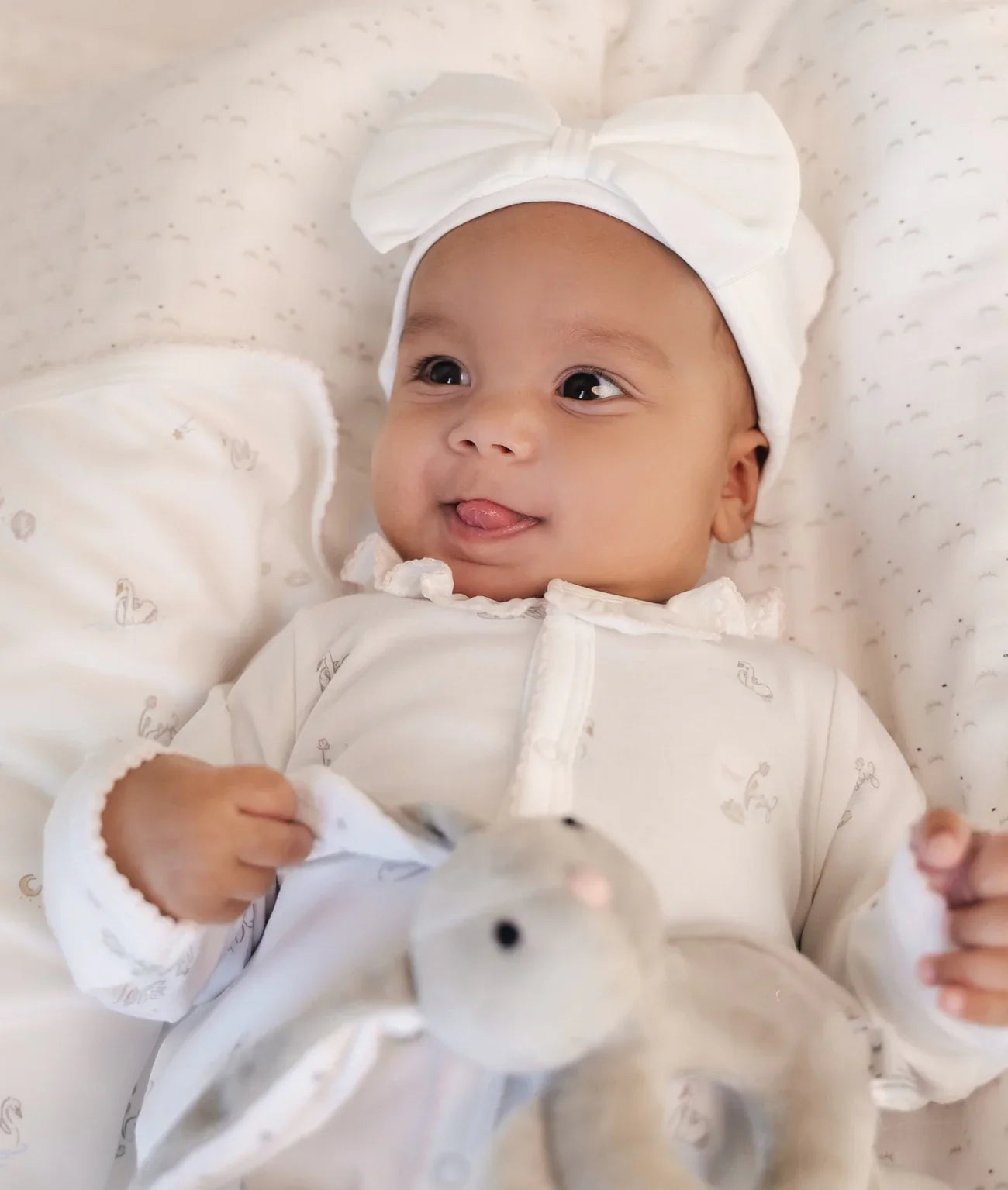 LIVLY Bow Hat White 3-6m