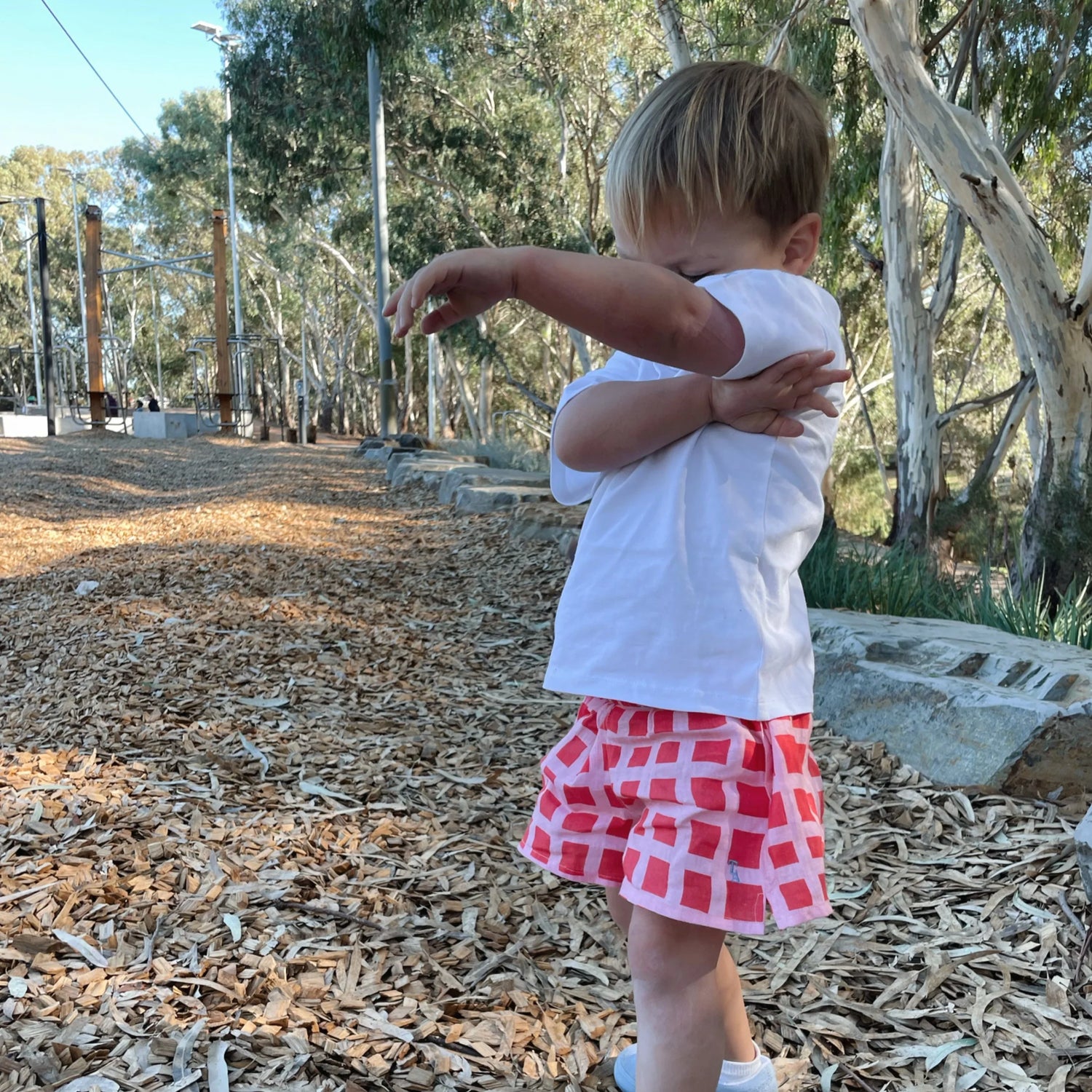 Tiny Allies Stevie Linen Shorts 2-3