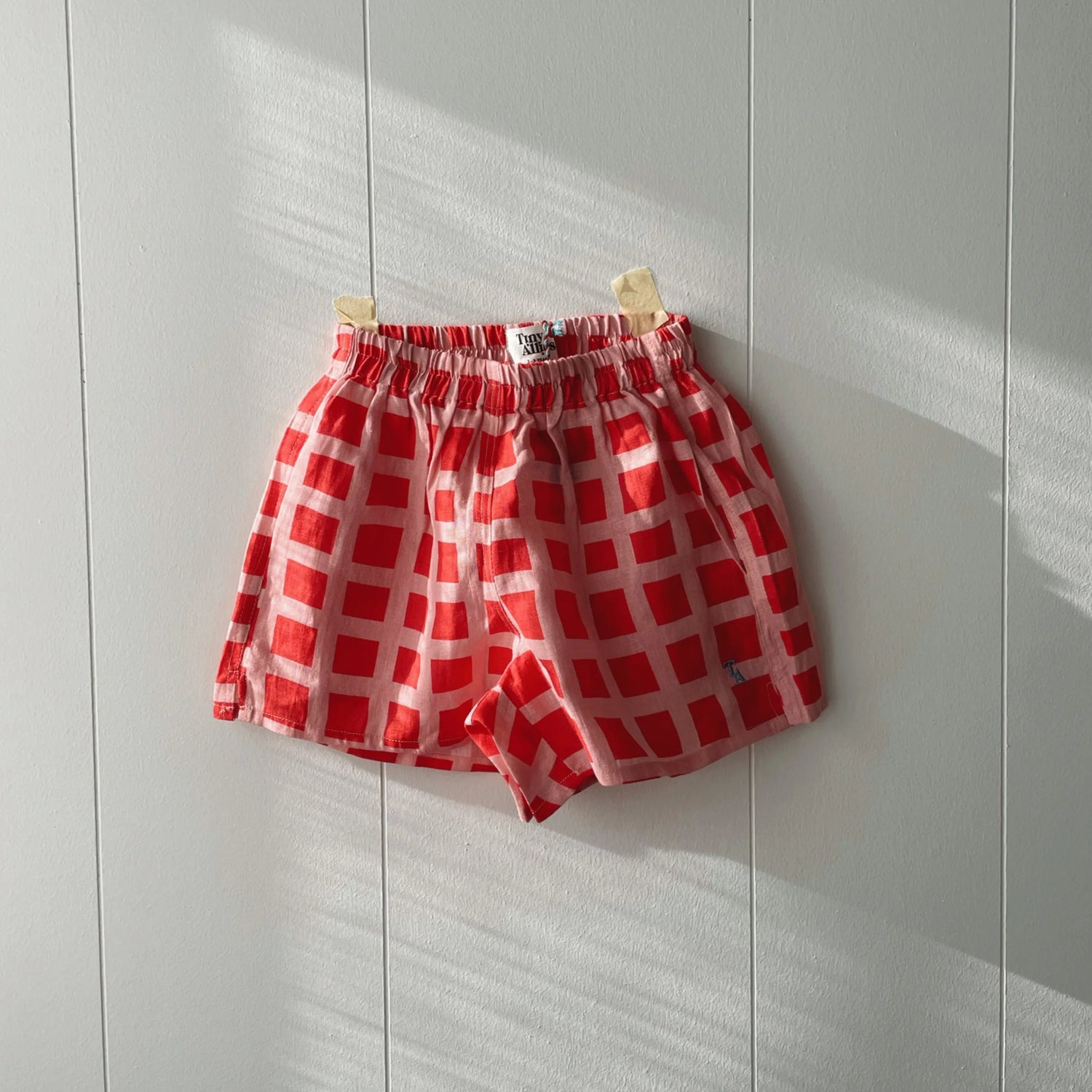 Tiny Allies Stevie Linen Shorts 1-2