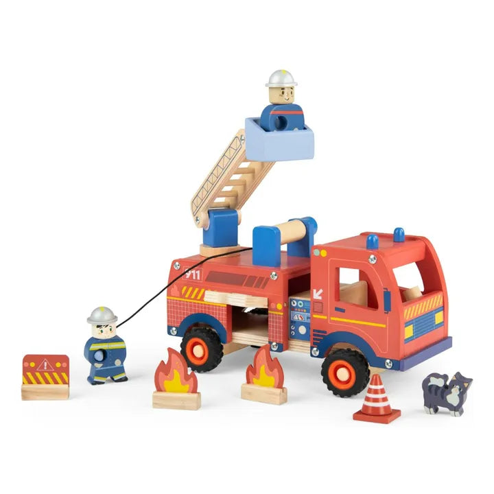 Avenue du Moulin Wooden Fire Engine